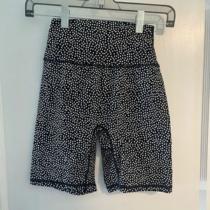 Buffbunny Legacy Bike Short-Onyx Black Bossy Print